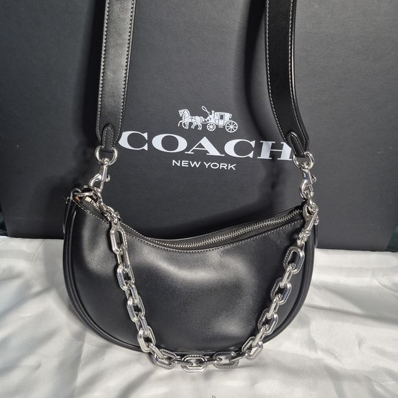Black Leather Women's Bag - Picture 8 of 11